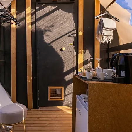Holiday Rue Monte Dos Cucos * Сетубал